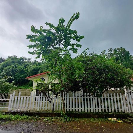 Jenjon Karjat Resort - One Bhk Premium Chalet With Optional Swimming Pool Exteriör bild