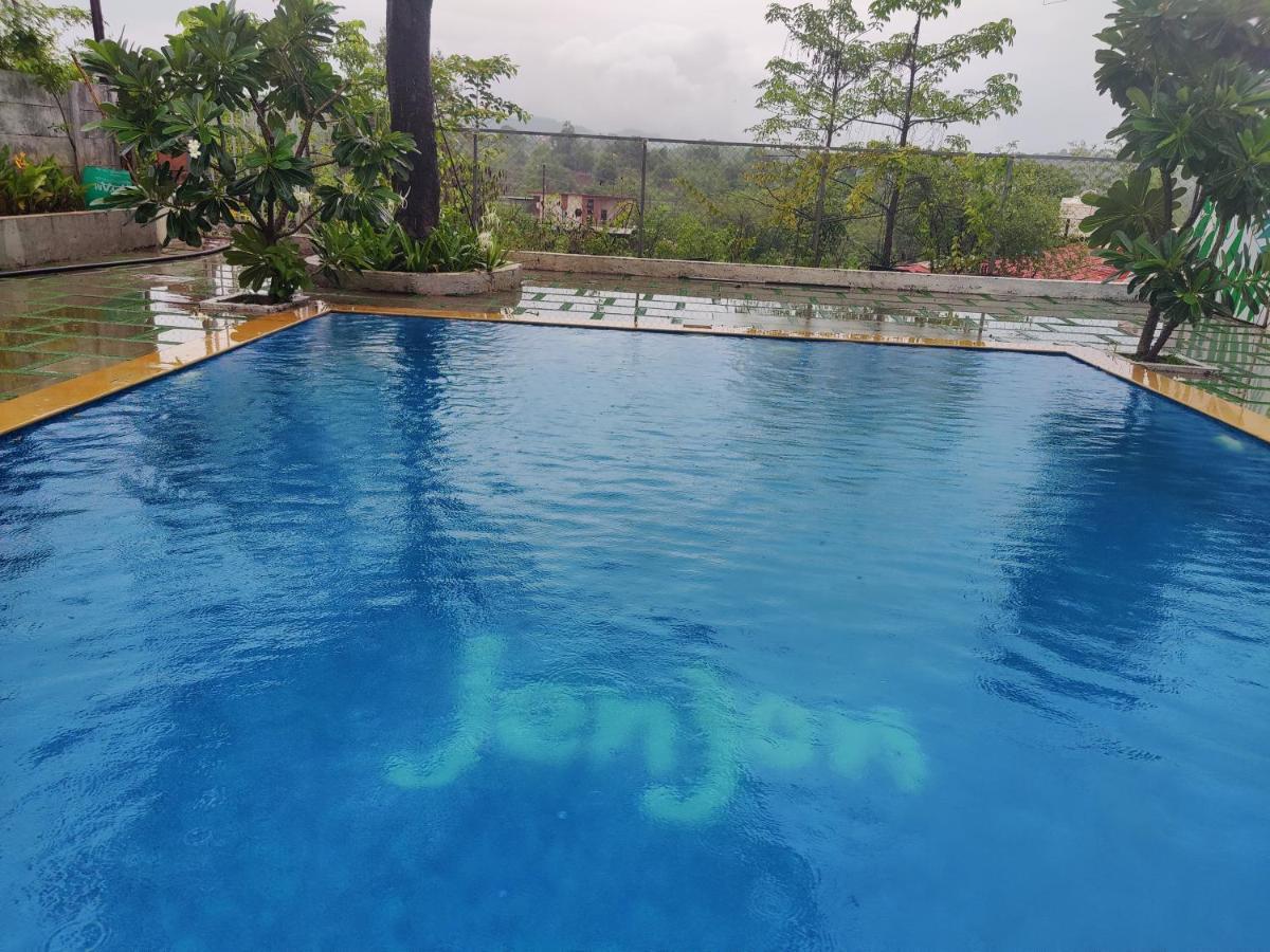 Jenjon Karjat Resort - One Bhk Premium Chalet With Optional Swimming Pool Exteriör bild