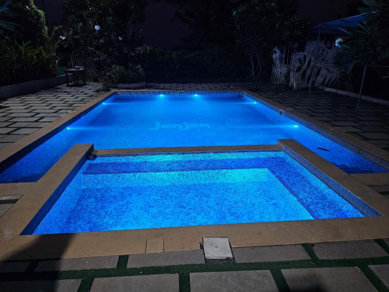 Jenjon Karjat Resort - One Bhk Premium Chalet With Optional Swimming Pool Exteriör bild